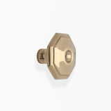 Knob 027 Medium